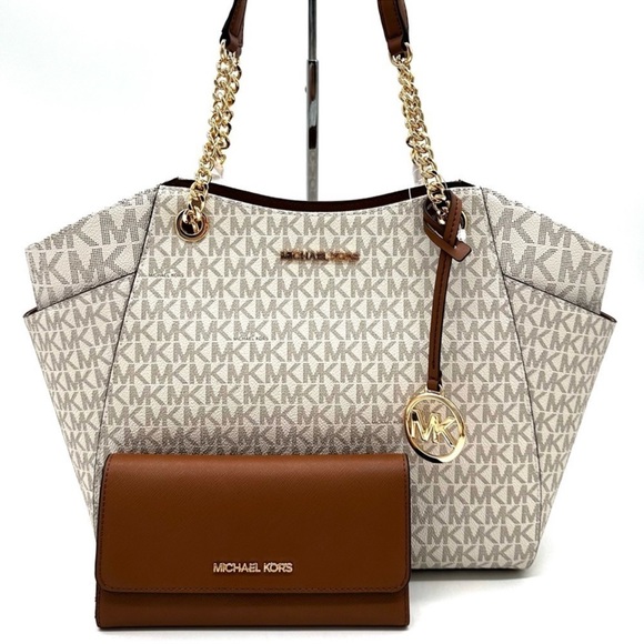 Michael Kors Large Jet Set Travel Chain Shoulder Bag & LG Trifold Wallet Vanilla - Picture 2 of 14